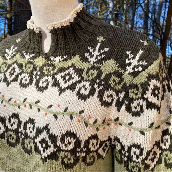 🎄Vintage Y2K Holiday sweater! - Picture 2 of 7